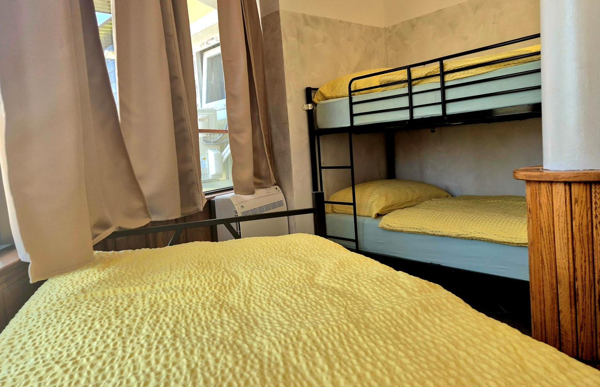 Bled Lesce Station Rooms And Beds Exterior photo