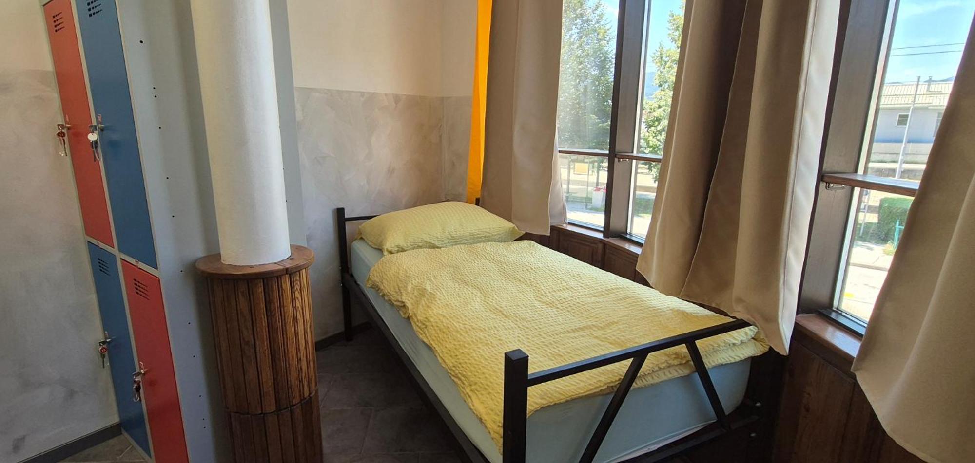 Bled Lesce Station Rooms And Beds Exterior photo