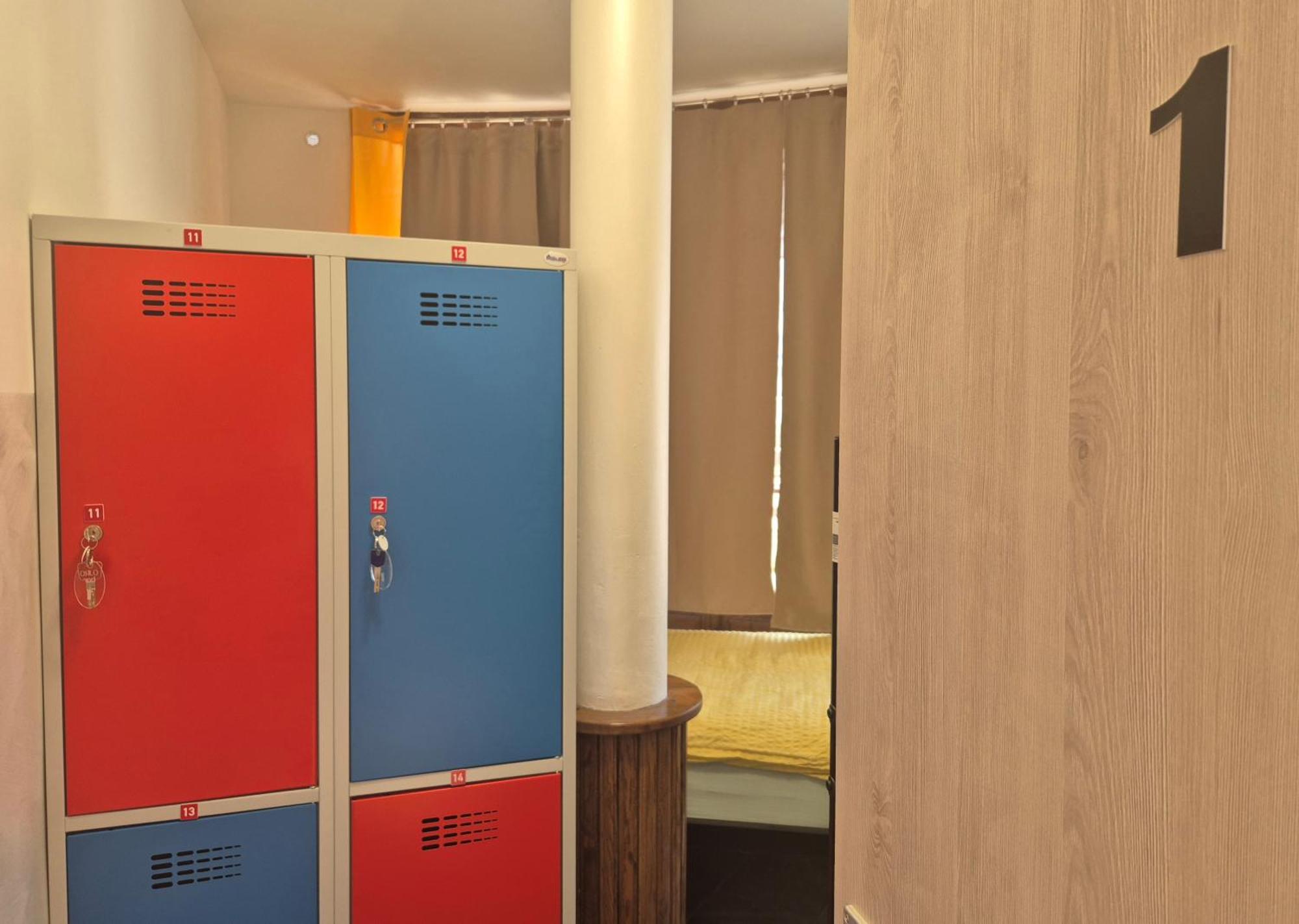 Bled Lesce Station Rooms And Beds Exterior photo